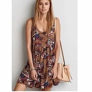 American Eagle Dress sz M Floral